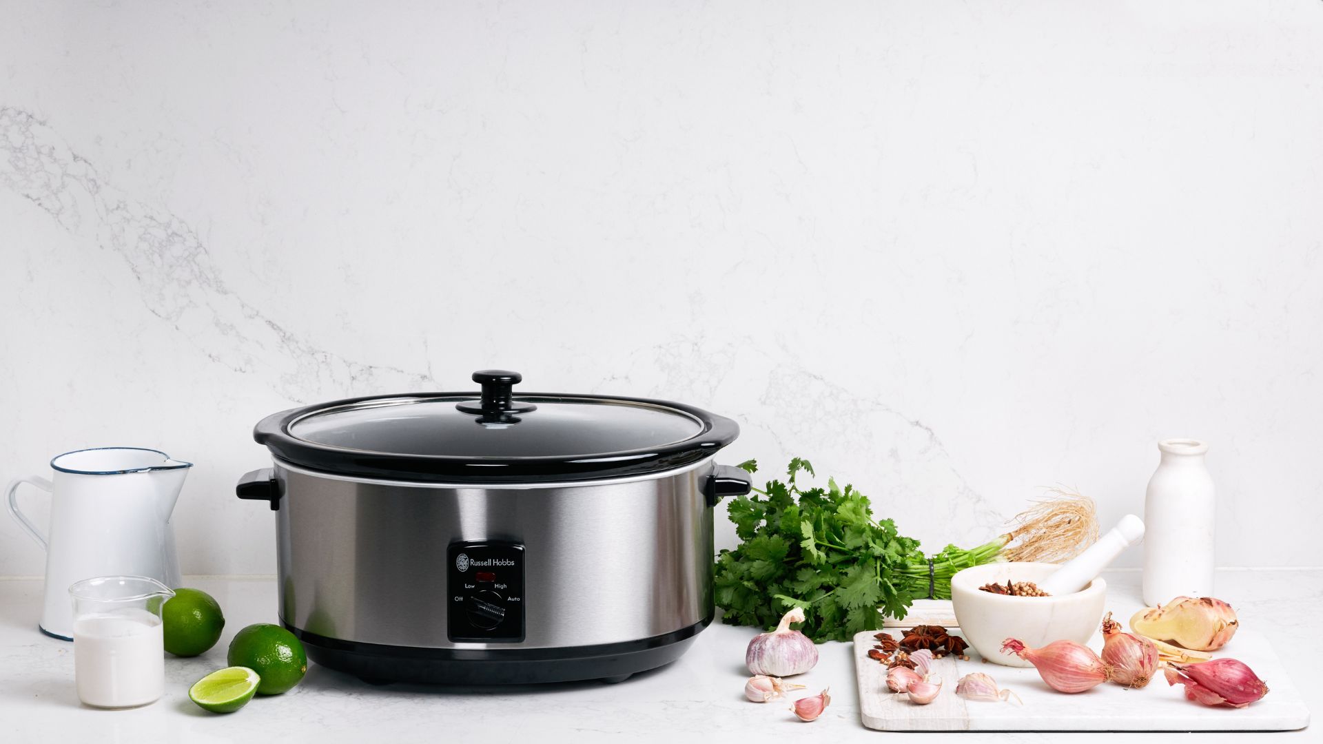 Russell Hobbs 6L Slow Cooker Black