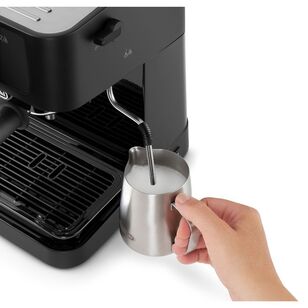 De'Longhi Stilosa Manual Pump Coffee Machine EC230BK