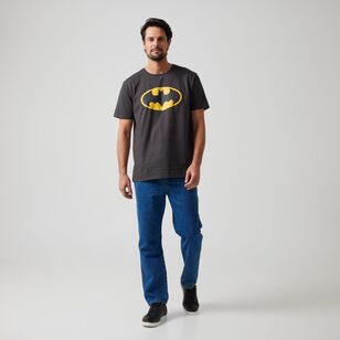 DC Comics Men's Bat Signal Classic Short Sleeve Tee Wash Black