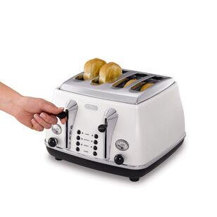 De'Longhi Icona 4 Slice Toaster White CTO4003W