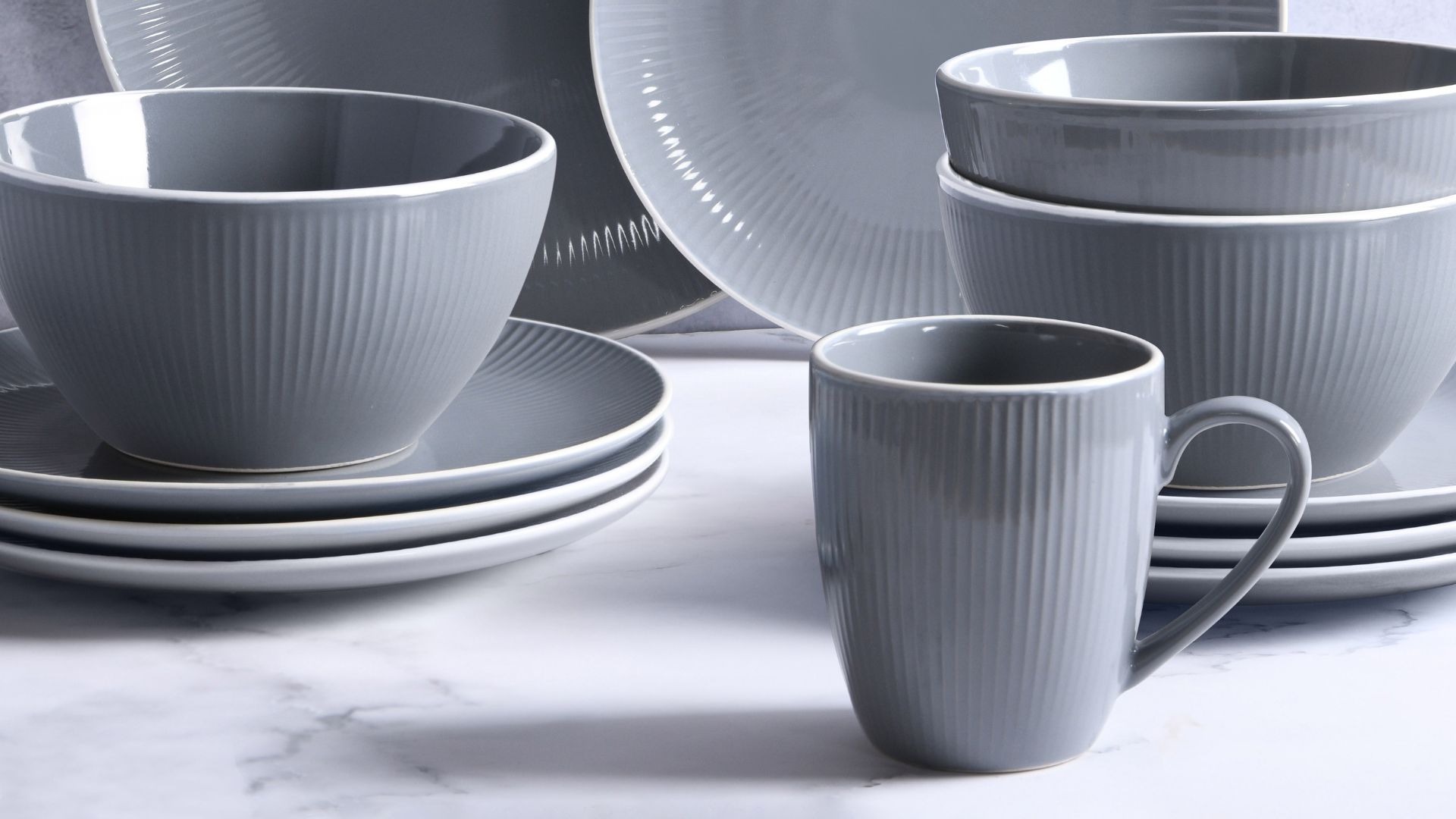 Invest in the best dinnerware at Harris Scarfe