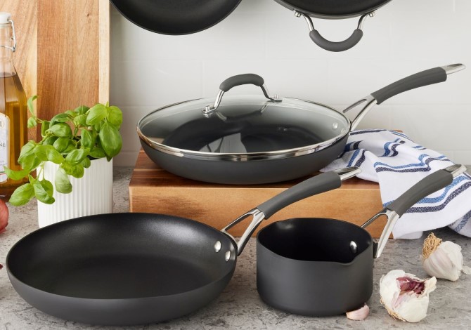 Everything You Need To Know About Induction Cooktops & Compatible Induction Cookware