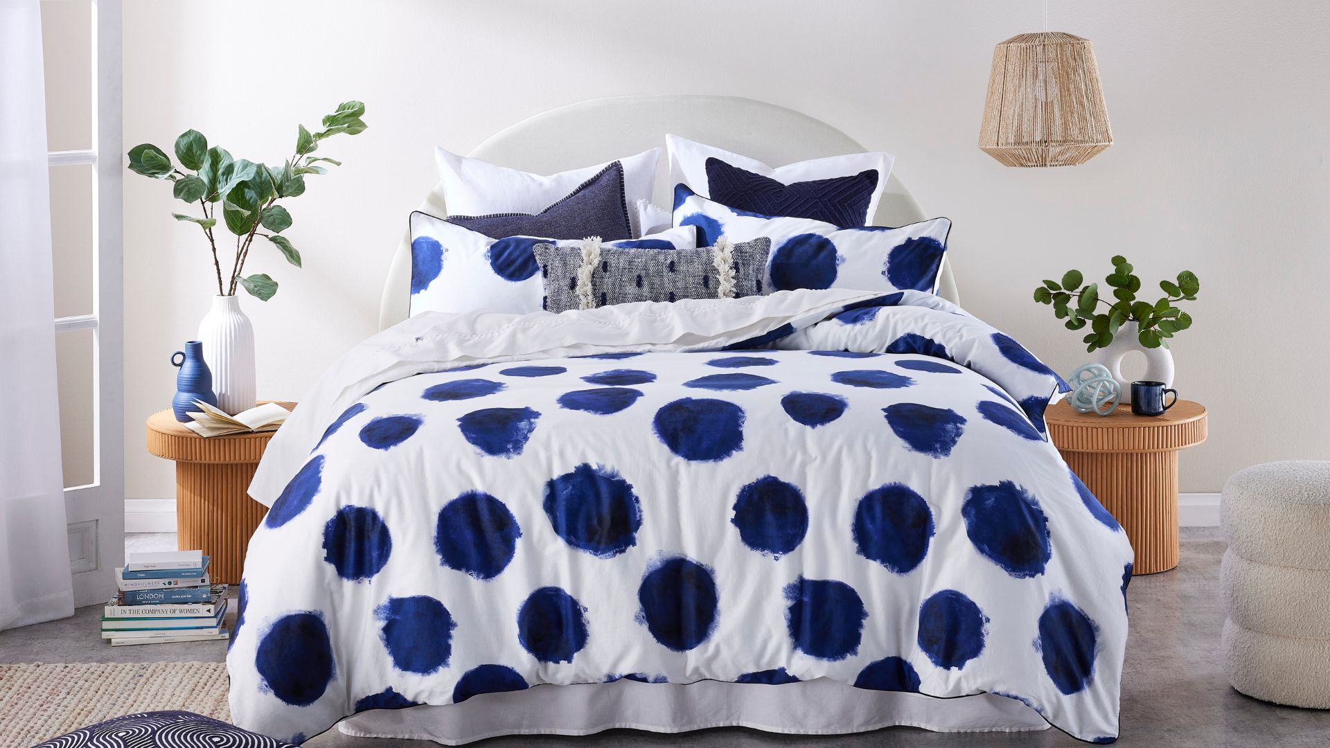 Bed Linen Styling Guide: How to Style a Bed Like a Pro