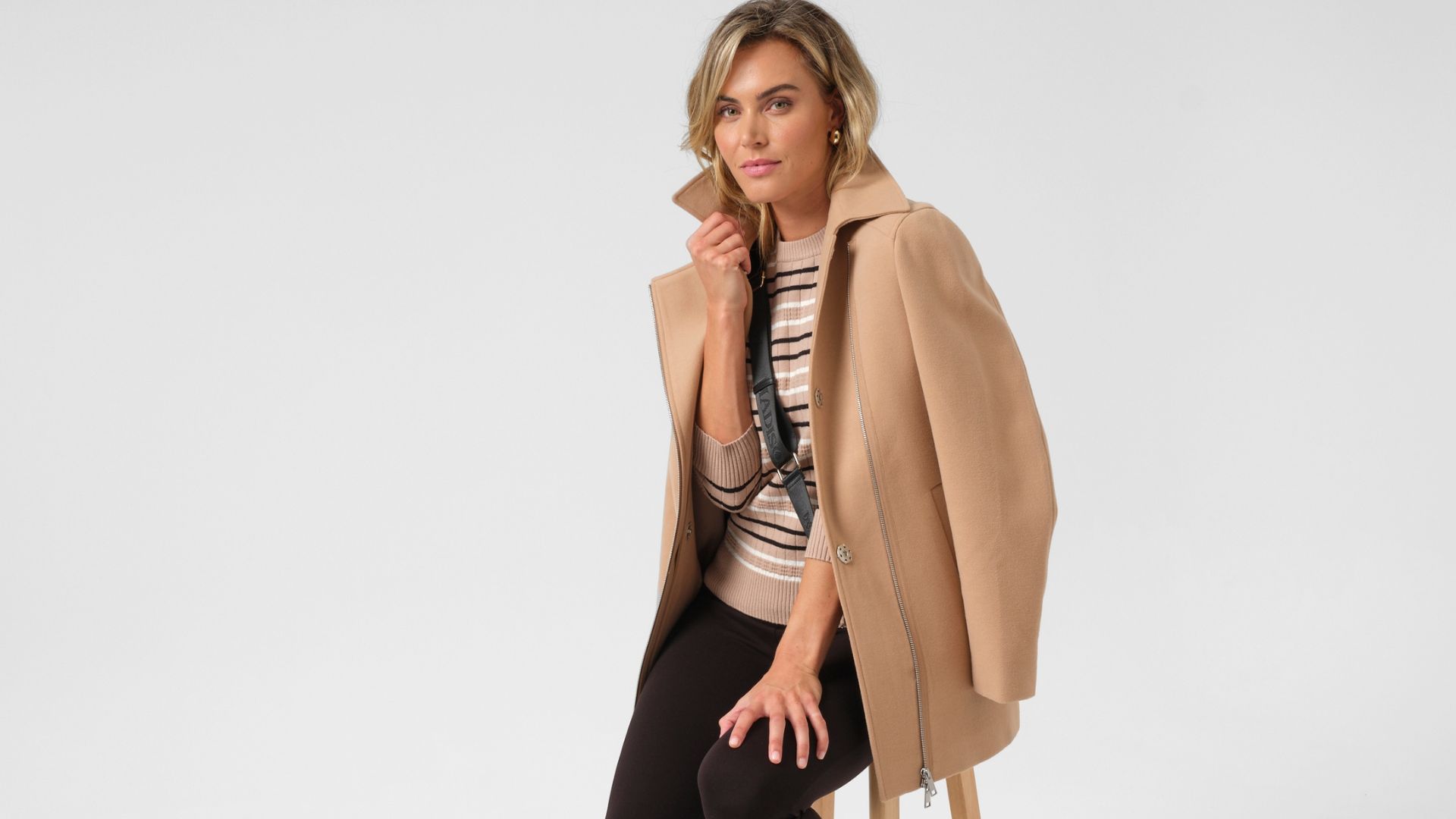 Khoko Smart Women's Zip Trim Camel Coat