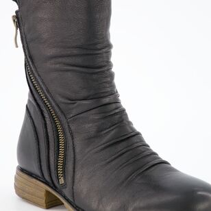 Natural Comfort Women's Anita Assymetric Zip Mid Calf Boot Black