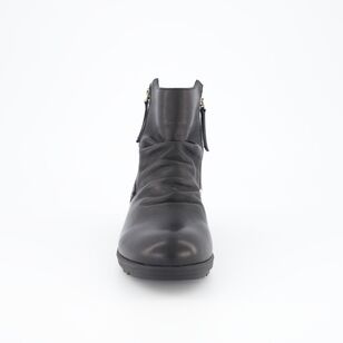Khoko Women's Leather Dreta Wedge Ruched Ankle Boot Black