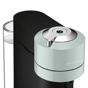 De'Longhi Nespresso Vertuo Next Capsule Coffee Machine Bundle with Aeroccino3 Milk Frother Jade ENV120JAE